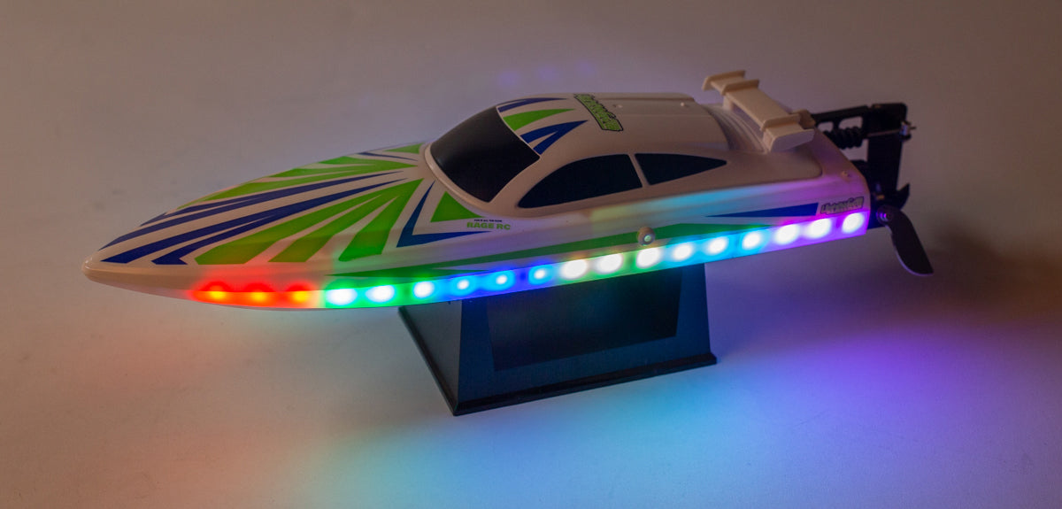 The Rage RC LightWave 400BL RTR Boat