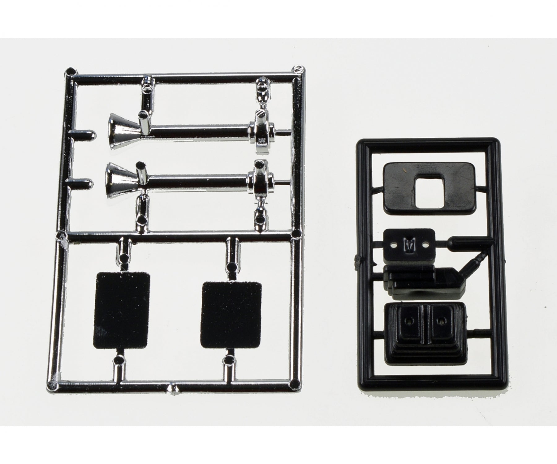 Carson 1:14 Truck Mirror & Horn Set