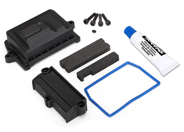 Traxxas Box, receiver (sealed)/ wire cover/ foam pads/ silicone grease/ 3x15 CS (4)